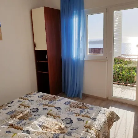 Apartment Charming Primosten